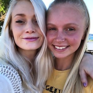 Meet your Posher, Oakley